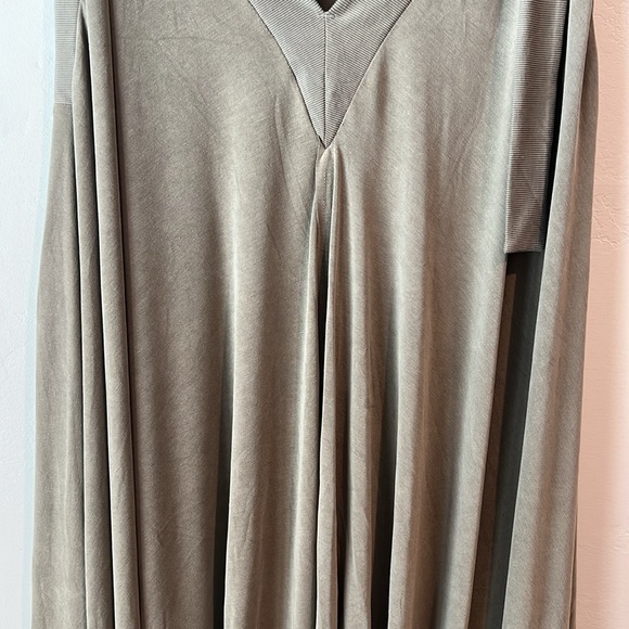 Free People Movement Seven Stars Onesie in Size XS taupe green/grey color - Picture 4 of 10